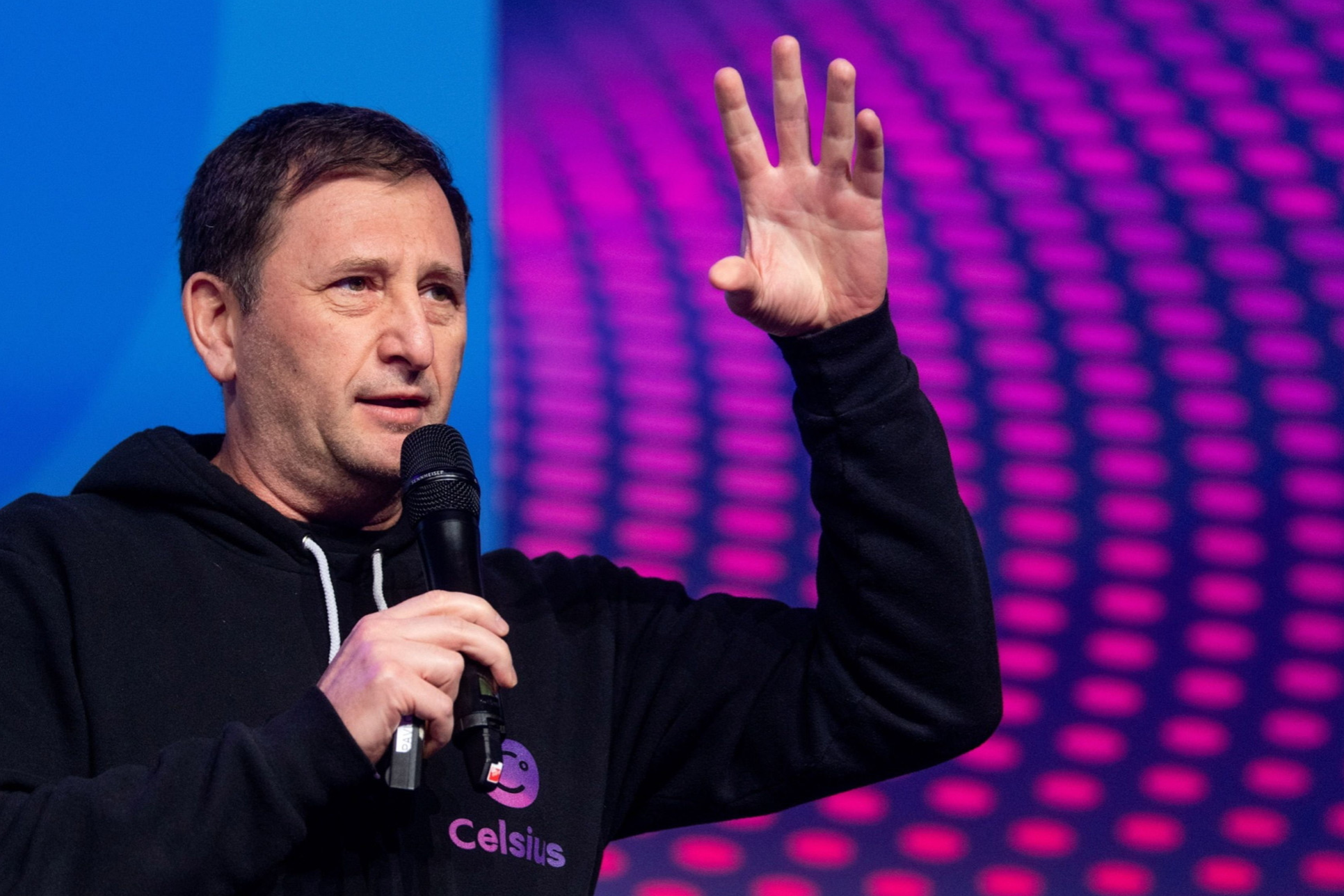 (crypto-Alex Mashinsky)-crypto-Alex Mashinsky-net-worth-social-media-news.jpg.