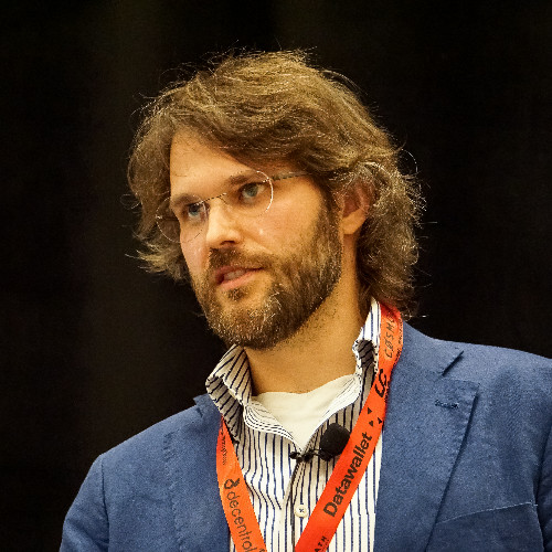 (crypto-Brad Mills)-crypto-Brad Mills-net-worth-social-media-news.jpg.
