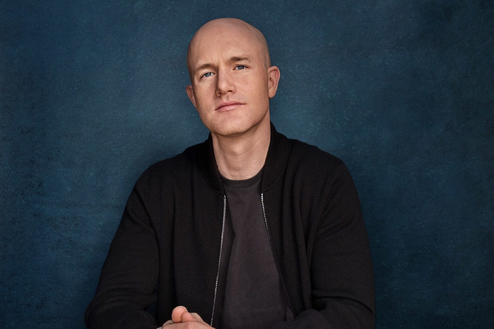 Brian armstrong ceo of coinbase crypto influencer net worth wife