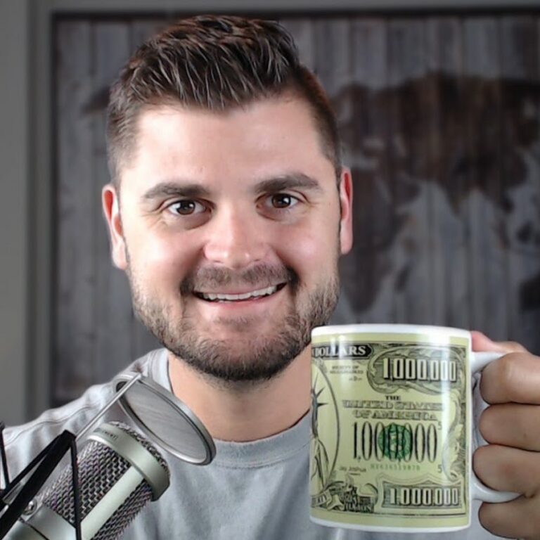 (crypto-Chris Dunn)-crypto-Chris Dunn-net-worth-social-media-news.jpg.