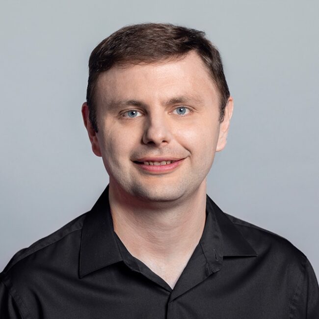 (crypto-Dan Larimer)-crypto-Dan Larimer-net-worth-social-media-news.jpg.