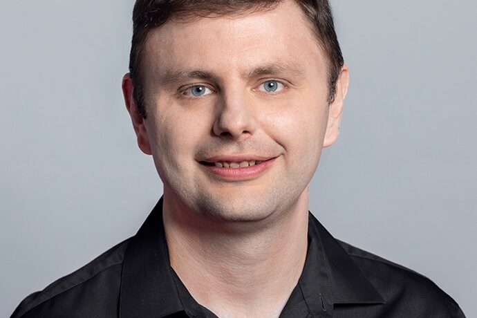 (crypto-Dan Larimer)-crypto-Dan Larimer-net-worth-social-media-news.jpg.