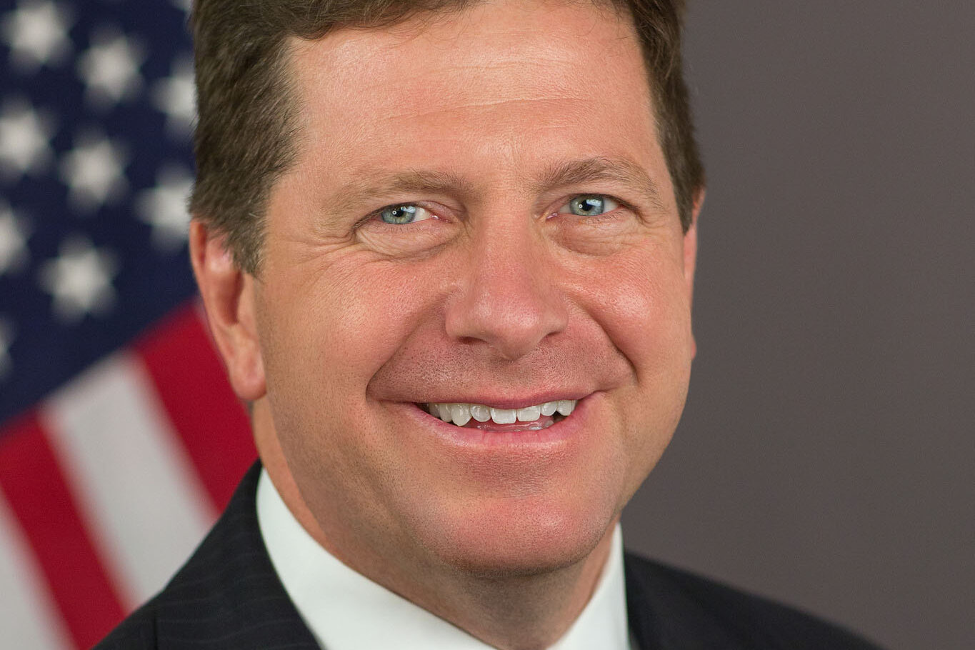 (crypto-Jay Clayton)-crypto-Jay Clayton-net-worth-social-media-news.jpg.