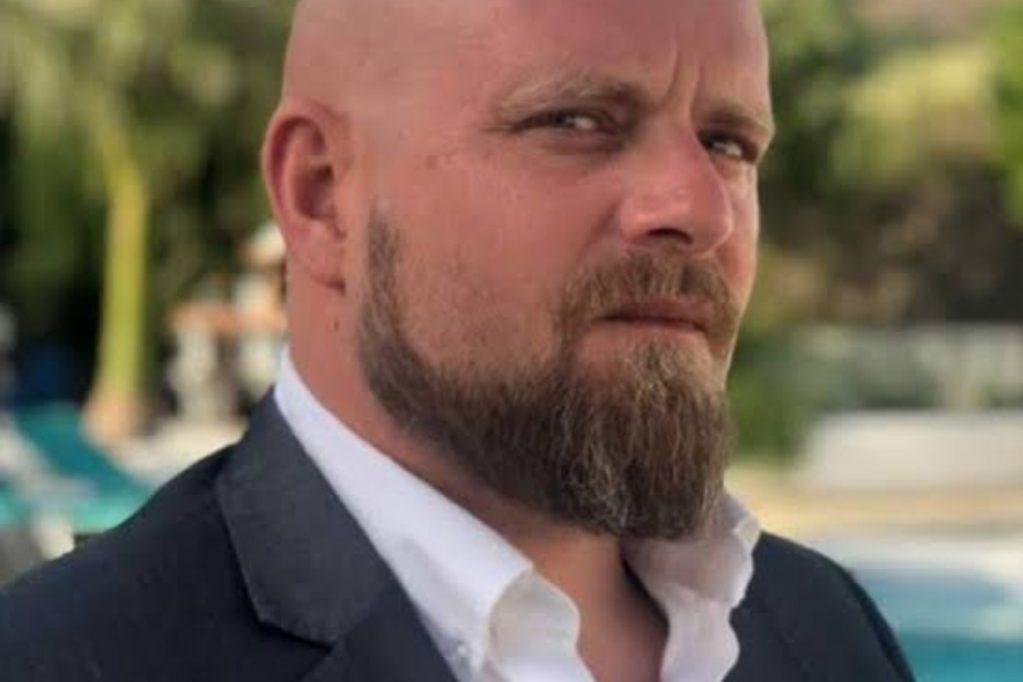 (crypto-Keith Wareing)-crypto-Keith Wareing-net-worth-social-media-news.jpg.