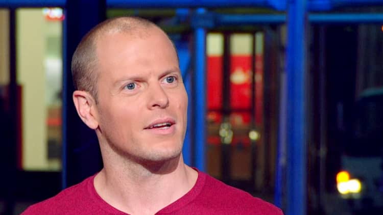 (crypto-Tim Ferriss)-crypto-Tim Ferriss-net-worth-social-media-news.jpg.
