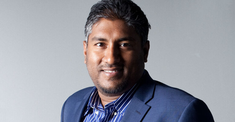 (crypto-Vinny Lingham)-crypto-Vinny Lingham-net-worth-social-media-news.jpg.
